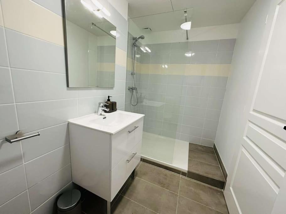 5- Hypercentre - 4Pers - Clim - Terrasse - Netflix Daire Libourne Dış mekan fotoğraf